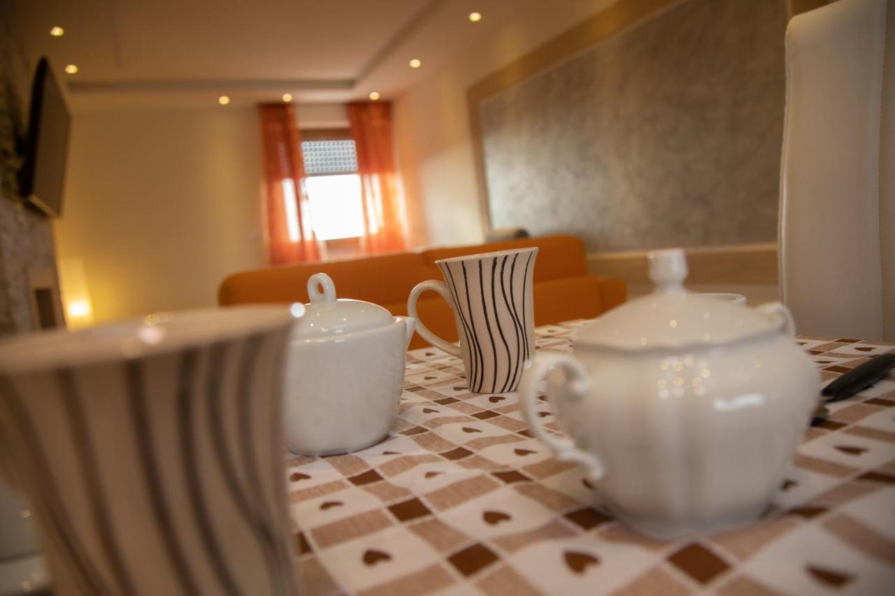 B&B Miramare Suite Taranto Eksteriør billede